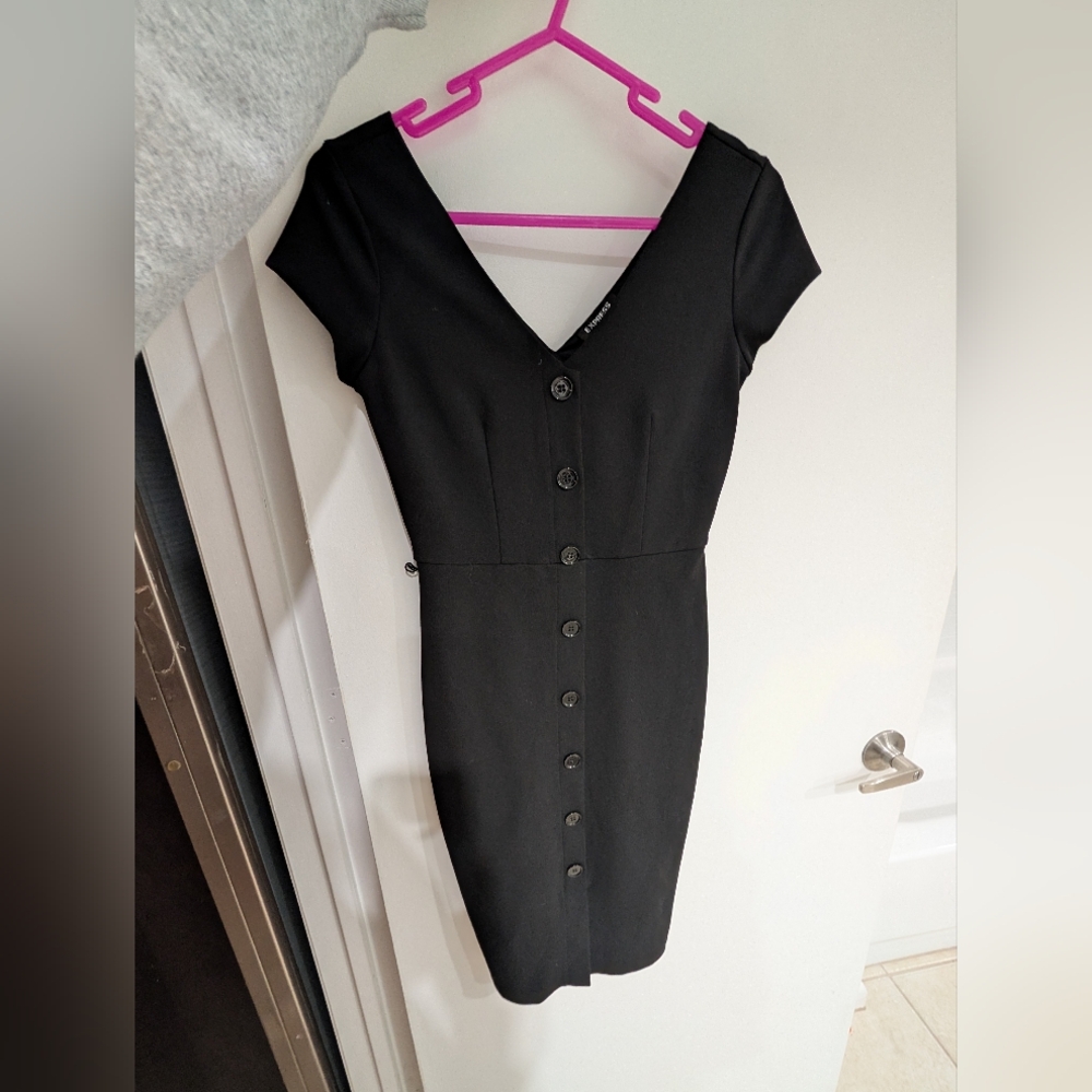 Express Black Midi Dress V-Neck Short Sleeve XS